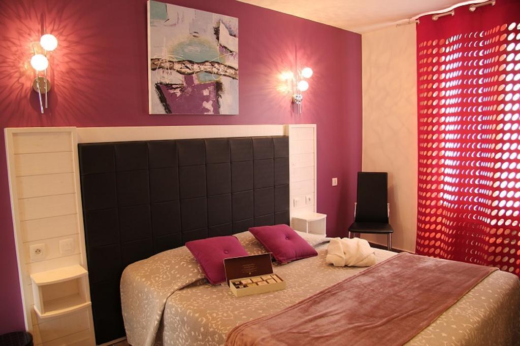 Hôtel de la Plage Saint-Palais-sur-Mer Habitación foto